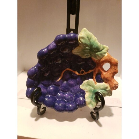 Pottery Hand Painted Serving Bowl Small Grapes - Picture 2 of 13